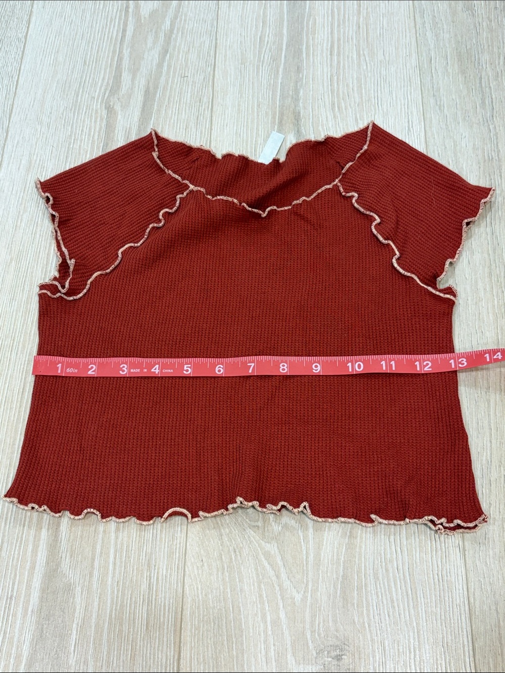 Rust Contrast-Trim Ribbed Lettuce-Edge Crop Top - Picture 7 of 7
